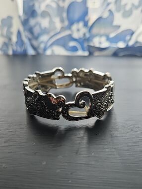 Silver Heart Link Bracelet – Elegant Women's Jewelry